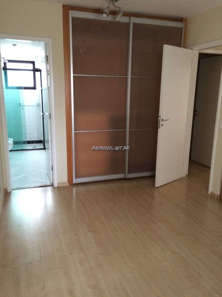 Apartamento à venda e aluguel com 3 quartos, 125m² - Foto 19
