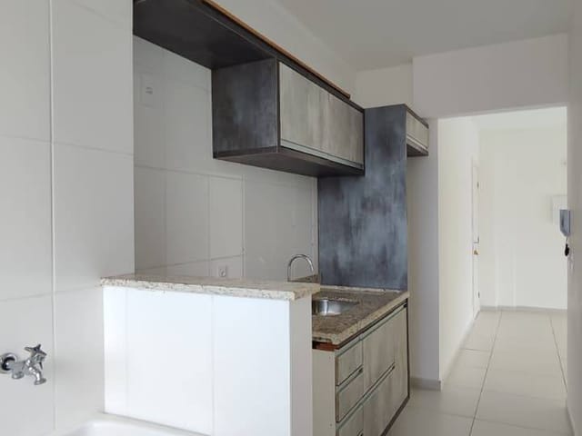 Apartamento 2 quartos e 2 banheiros, à venda, no bairro Centro em Bertioga