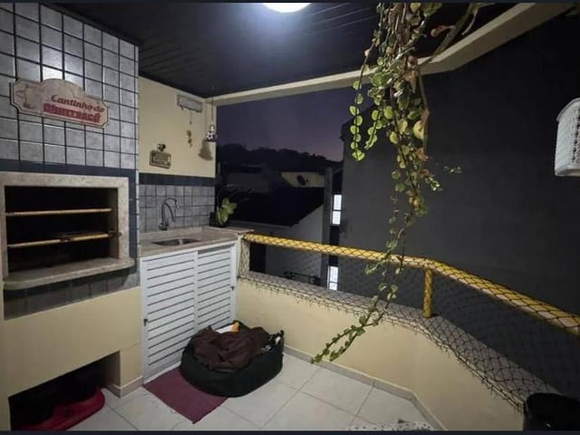 Apartamento 2 quartos e 1 banheiro, à venda, no bairro Canasvieiras em Florianópolis