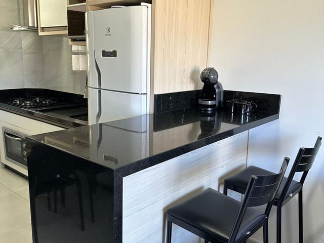 Apartamento 2 quartos e 1 banheiro, à venda, no bairro Canasvieiras em Florianópolis