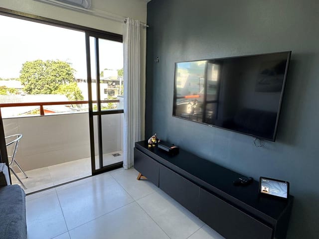 Apartamento 2 quartos e 1 banheiro, à venda, no bairro Canasvieiras em Florianópolis