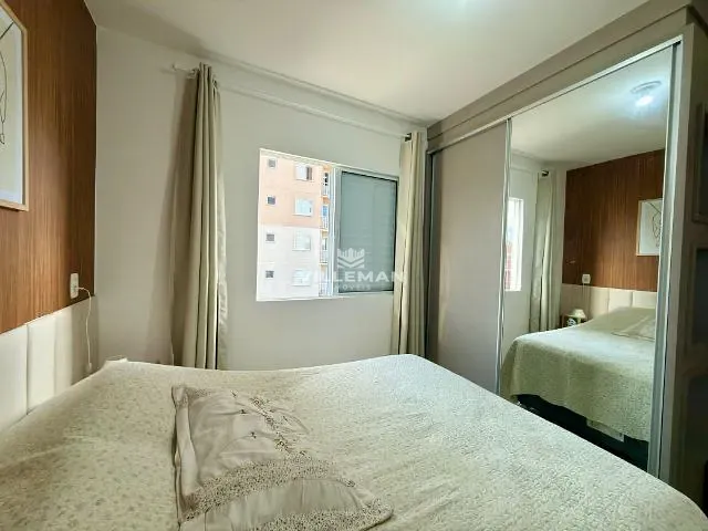Apartamento 2 quartos e 1 banheiro, à venda, no bairro Parque da Gávea em Maringá