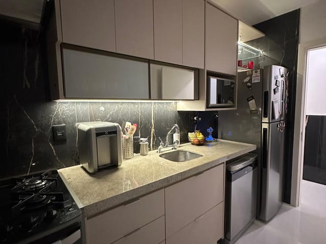 Apartamento com 76m² 2 quartos e 2 banheiros, à venda, no bairro Dezoito do Forte Empresarial/Alphaville. em Barueri