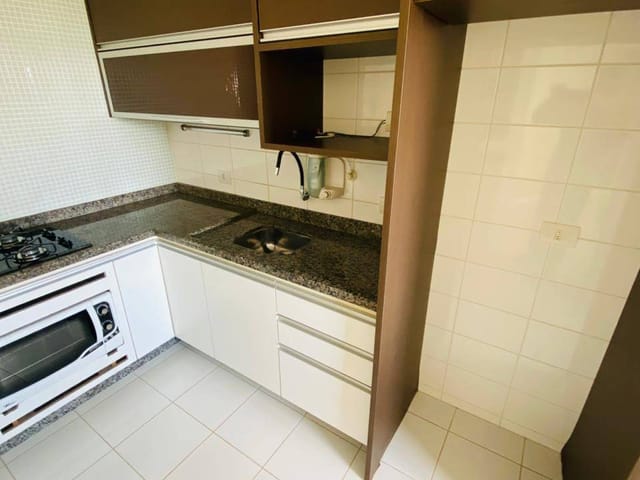 Apartamento com 119m² 3 quartos e 2 banheiros, à venda, no bairro Residencial do Lago em Londrina