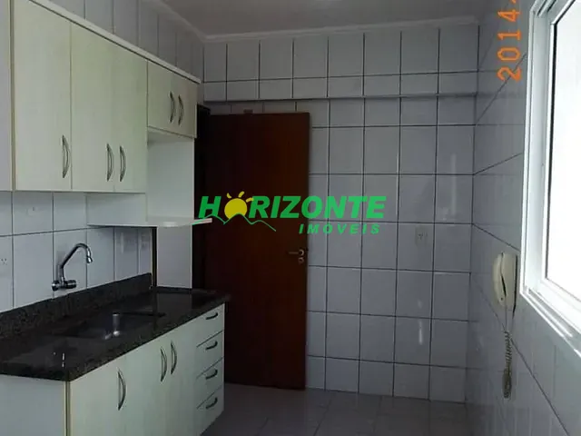 Apartamento com 54m² 2 quartos e 1 banheiro, para alugar, no bairro Jardim Apolo em São José dos Campos
