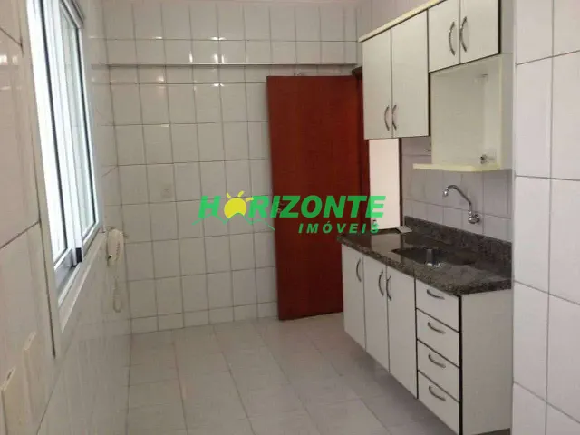 Apartamento com 54m² 2 quartos e 1 banheiro, para alugar, no bairro Jardim Apolo em São José dos Campos