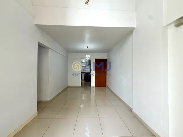 Apartamento 4 quartos e 3 banheiros, para alugar, no bairro Jardim Goiás em Goiânia