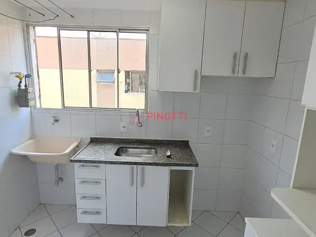 Apartamento 2 quartos e 1 banheiro, para alugar, no bairro Jardim das Acácias em São Bernardo do Campo