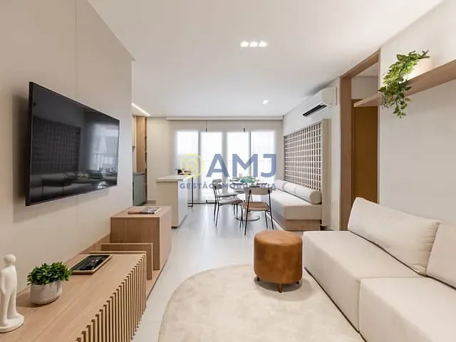 Apartamento 3 quartos e 3 banheiros, à venda, no bairro Setor Leste Universitário em Goiânia