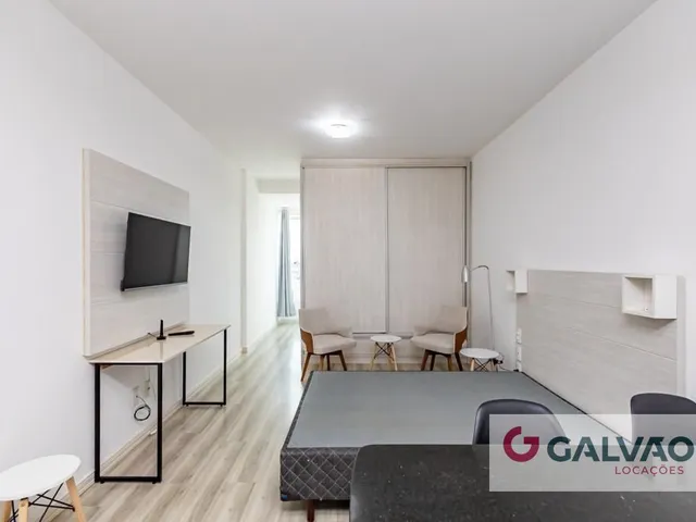 Apartamento 1 quarto e 1 banheiro, para alugar, no bairro Centro em Curitiba
