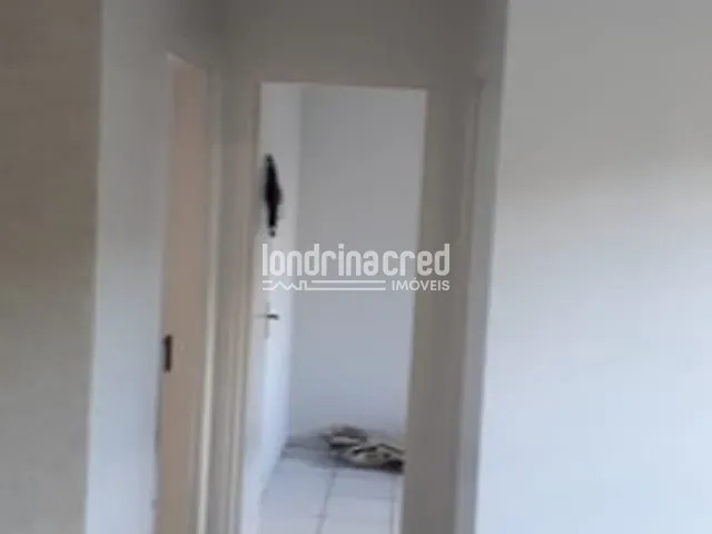 Apartamento à venda, no bairro Jardim Strass em Londrina