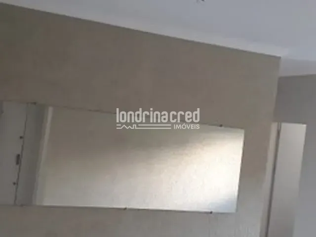 Apartamento à venda, no bairro Jardim Strass em Londrina