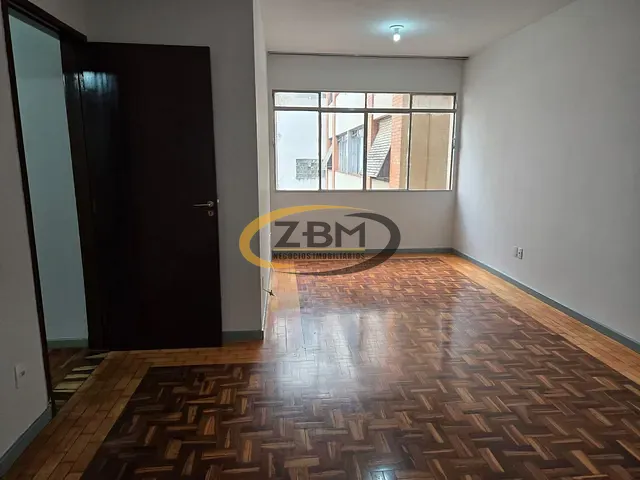 Apartamento com 124m² 3 quartos e 2 banheiros, à venda, no bairro Centro em Londrina