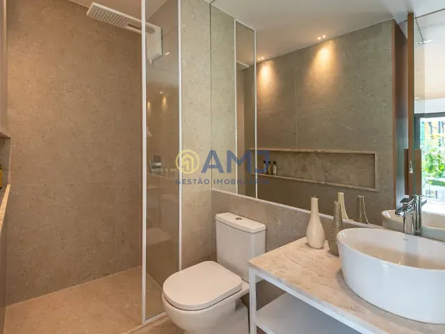 Apartamento 1 quarto e 1 banheiro, à venda, no bairro Serrinha em Goiânia