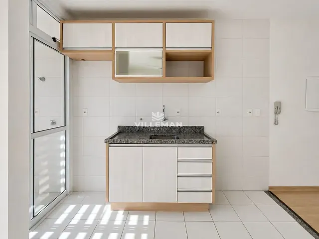 Apartamento 2 quartos e 2 banheiros, para alugar, no bairro Zona 02 em Maringá