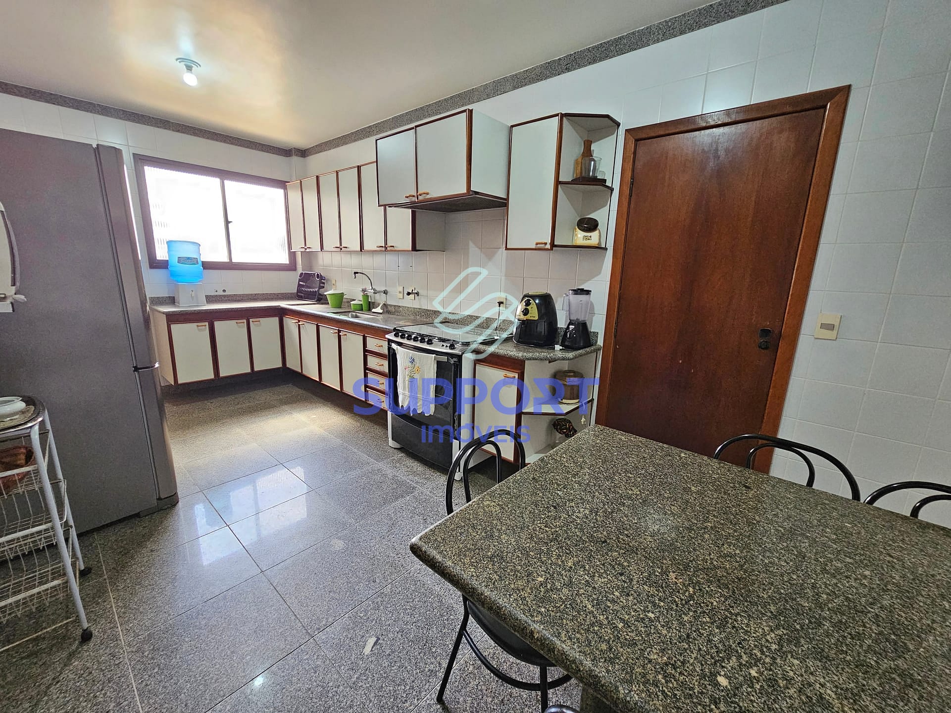 Apartamento, 4 quartos, 270 m² - Foto 4