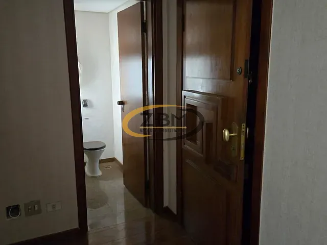 Apartamento com 302m² 3 quartos e 3 banheiros, à venda, no bairro Centro em Londrina