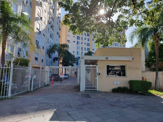 Apartamento com 110m² 3 quartos e 2 banheiros, à venda, no bairro Cavalhada em Porto Alegre