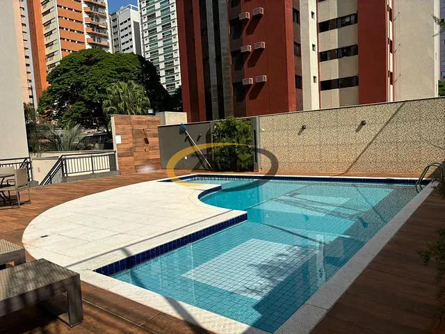 Apartamento com 224m² 3 quartos e 4 banheiros, à venda, no bairro Centro em Londrina