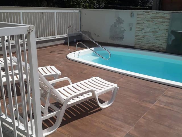 Apartamento 1 quarto e 1 banheiro, à venda, no bairro Canasvieiras em Florianópolis