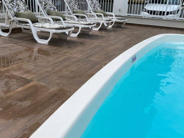 Apartamento 1 quarto e 1 banheiro, à venda, no bairro Canasvieiras em Florianópolis