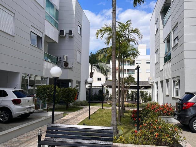Apartamento 1 quarto e 1 banheiro, à venda, no bairro Canasvieiras em Florianópolis