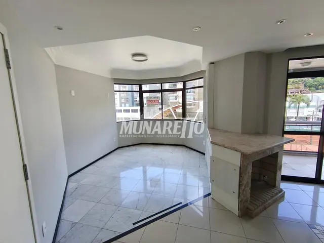 Apartamento com 264m² 3 quartos e 2 banheiros, para alugar, no bairro Centro em Concórdia