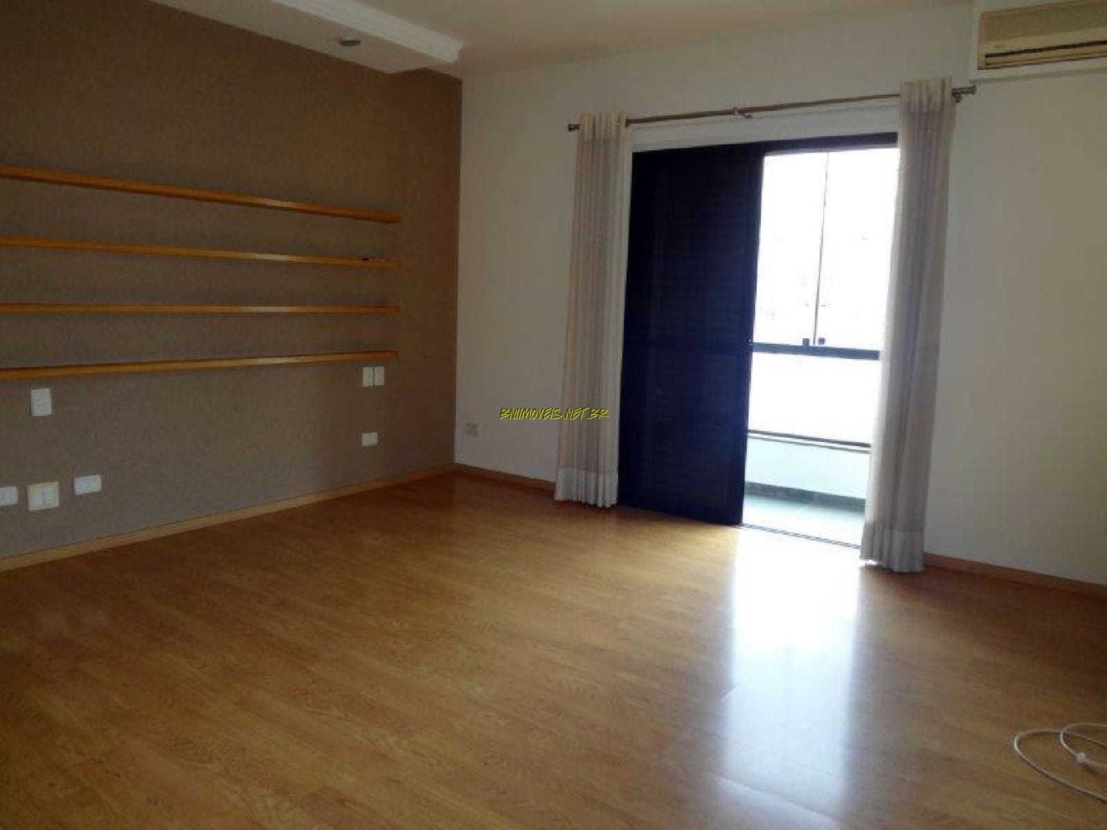Apartamento à venda e aluguel com 3 quartos, 250m² - Foto 14
