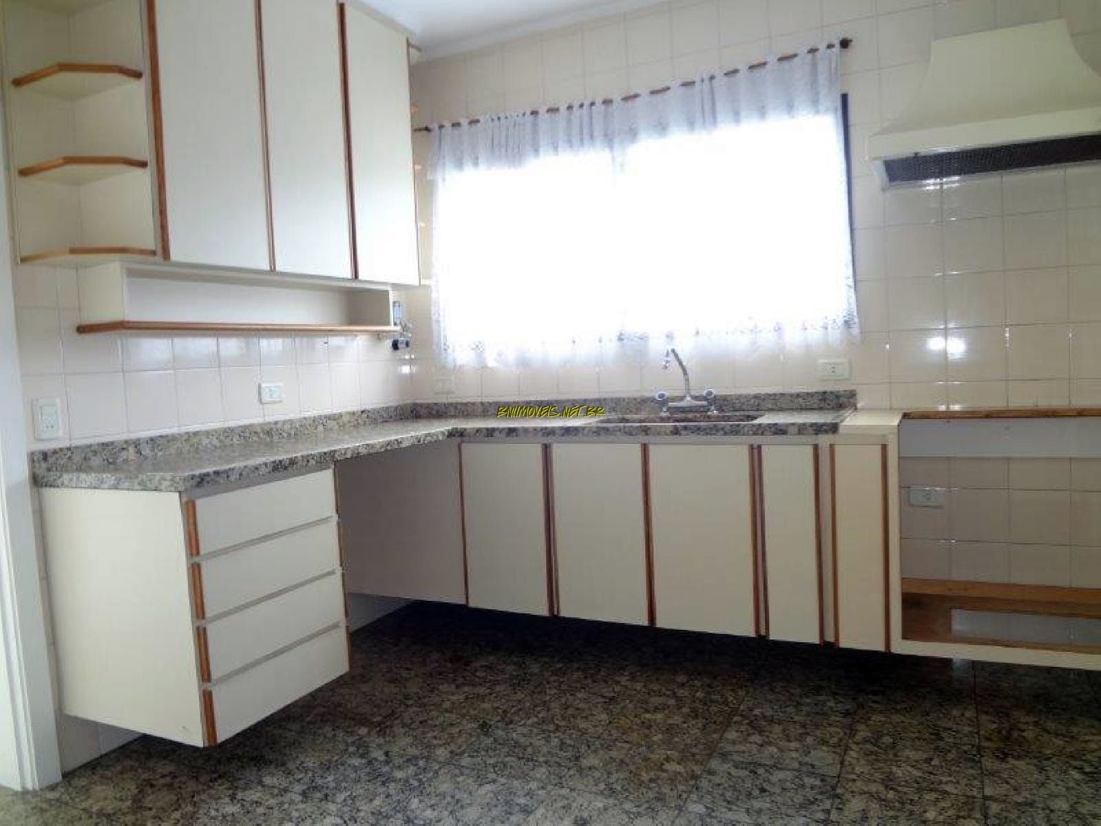 Apartamento à venda e aluguel com 3 quartos, 250m² - Foto 7