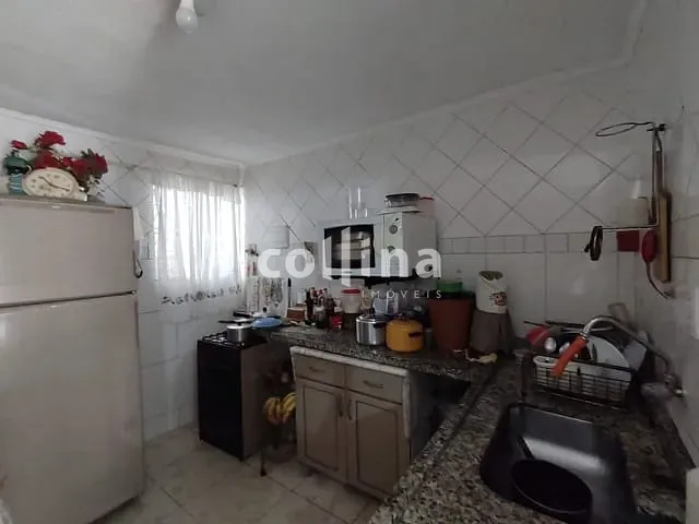 Apartamento com 52m² 2 quartos e 1 banheiro, à venda, no bairro Cohab II em Carapicuíba