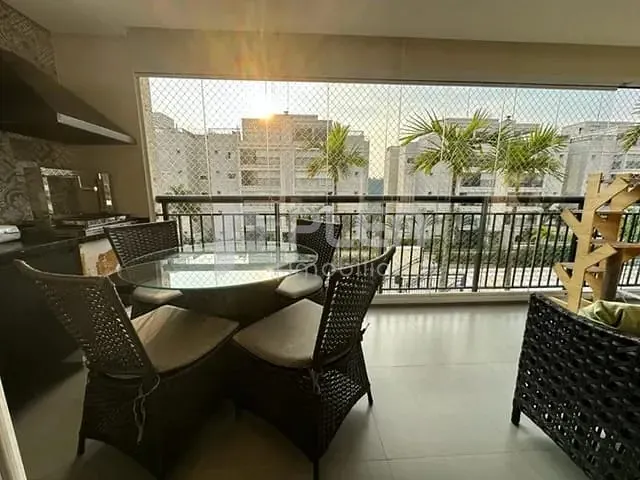 Apartamento 3 quartos e 2 banheiros, à venda, no bairro Vila Irmãos Arnoni em São Paulo