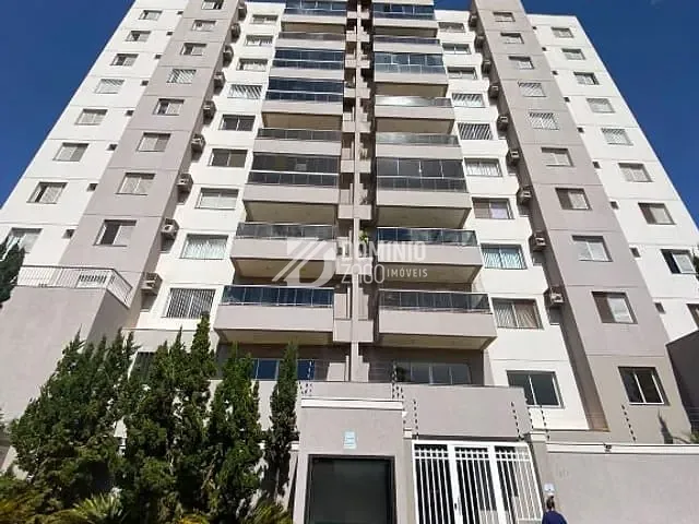 Apartamento 3 quartos e 4 banheiros, à venda ou para alugar, no bairro Mercês em Uberaba