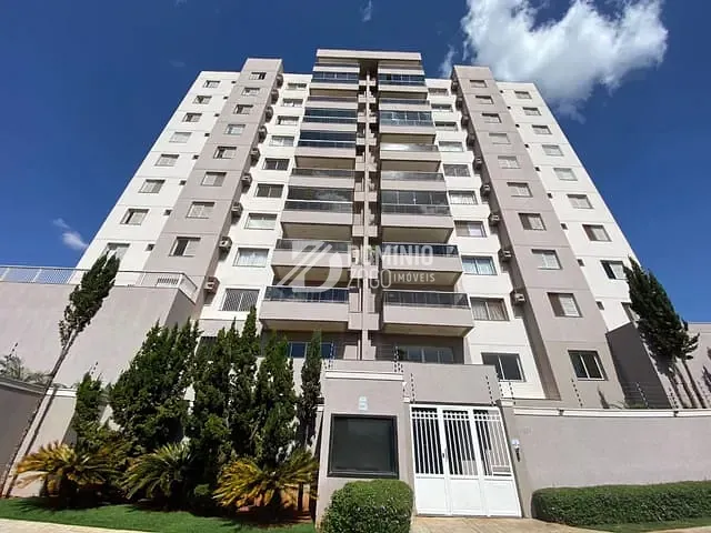 Apartamento 3 quartos e 4 banheiros, à venda ou para alugar, no bairro Mercês em Uberaba