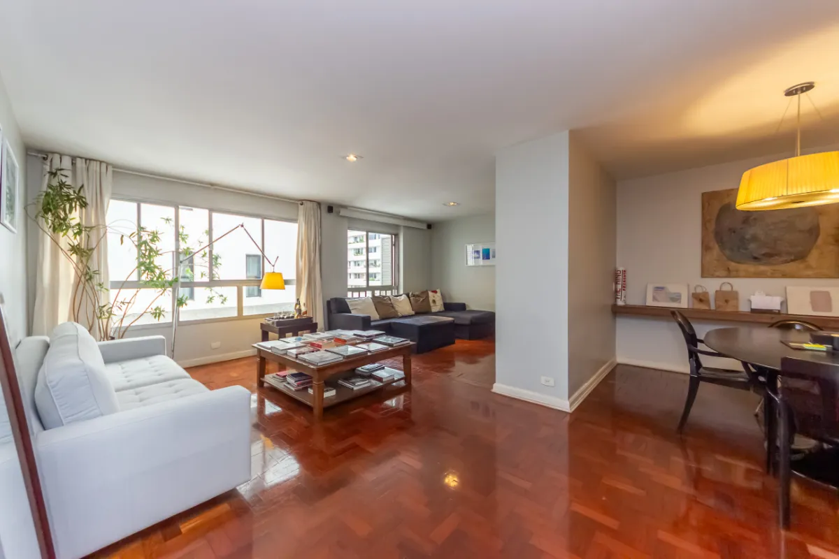 Apartamento para venda em Itaim Bibi com 2 quartos, sendo 1 suíte, 117m²
