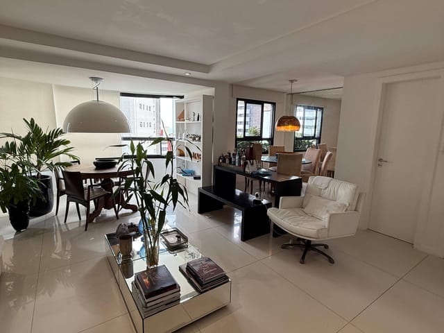 Apartamento com 130m² 2 quartos e 5 banheiros, à venda, no bairro Horto Florestal em Salvador