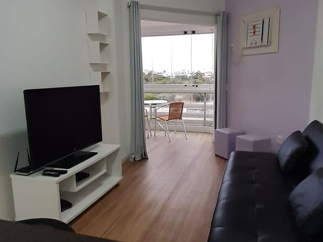 Apartamento 1 quarto e 1 banheiro, à venda, no bairro Ingleses do Rio Vermelho em Florianópolis