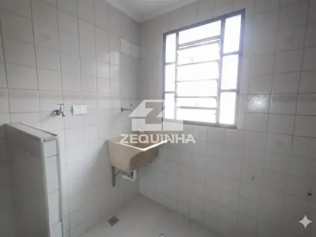 Apartamento com 49m² 2 quartos e 1 banheiro, para alugar, no bairro Conceicao em Osasco