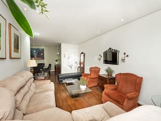 Foto do Apartamento-Apartamento tipo para venda em Jardim Paulista com 3 quartos, sendo 1 suíte, 130m²