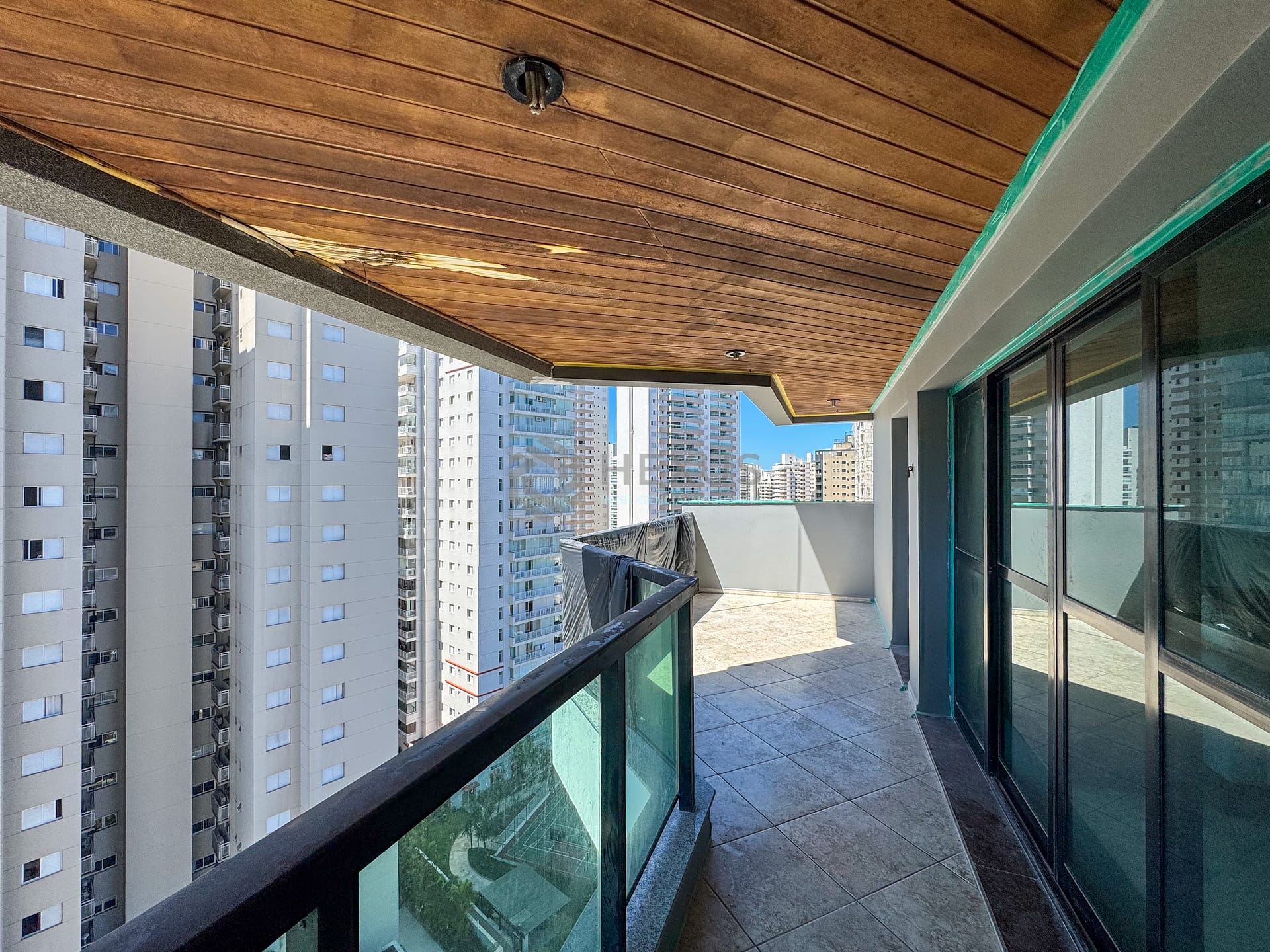 Apartamento, 2 quartos, 100 m² - Foto 2