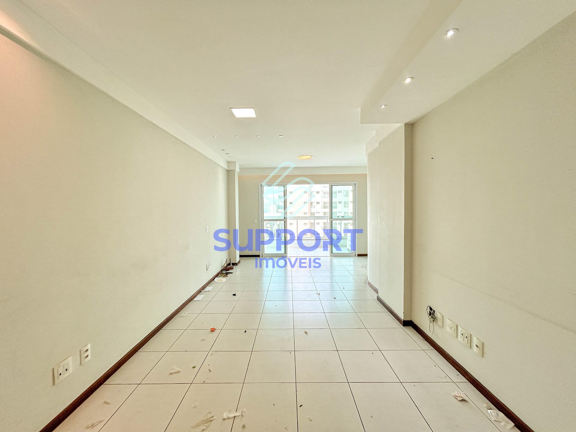 Apartamento, 3 quartos, 100 m² - Foto 2