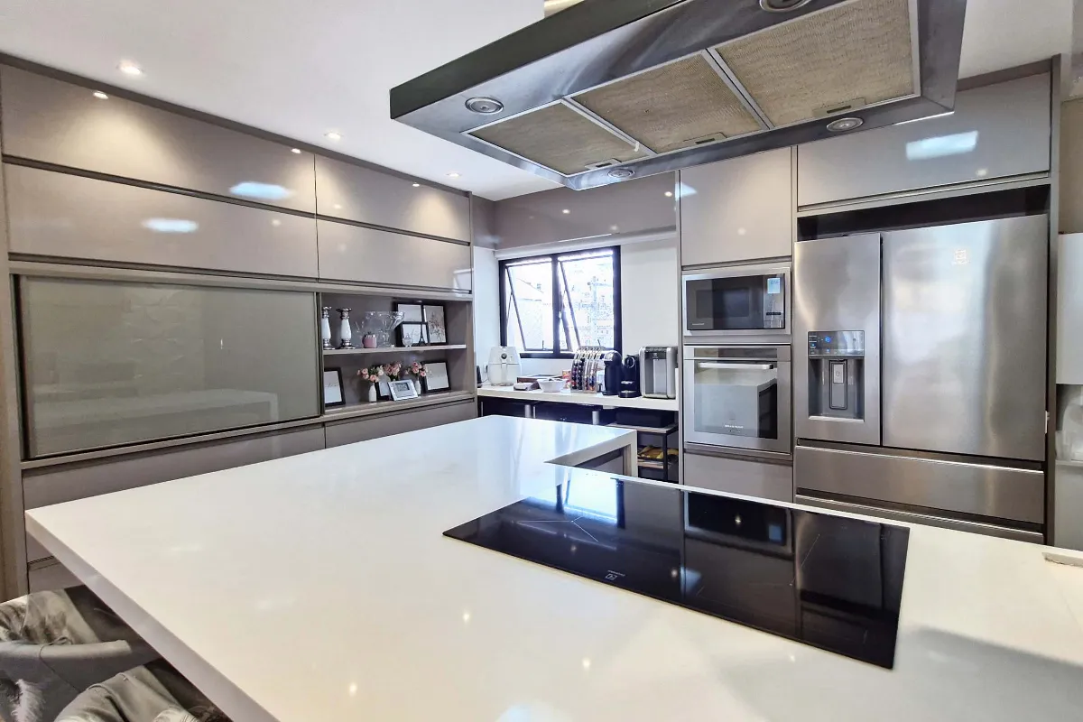 Apartamento para venda em Água Fria com 3 quartos, sendo 1 suíte, 147m²