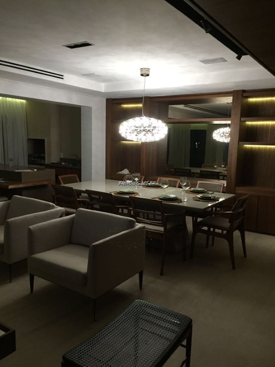 Apartamento, 3 quartos, 205 m² - Foto 2