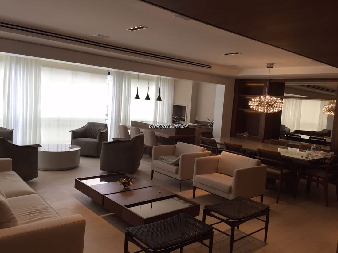 Apartamento, 3 quartos, 205 m² - Foto 1