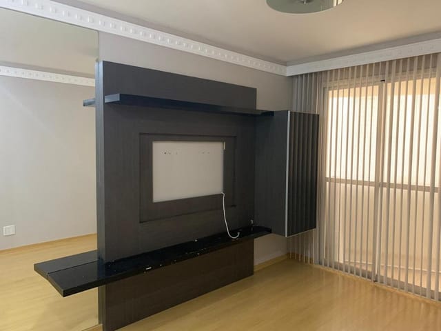 Apartamento com 206m² 3 quartos e 3 banheiros, à venda, no bairro Gleba Palhano em Londrina