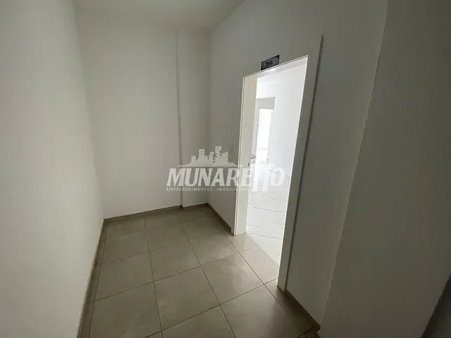 Apartamento 2 quartos e 1 banheiro, à venda, no bairro Vila Jacob Biezus em Concórdia