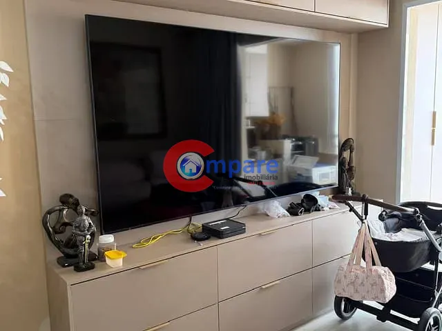 Apartamento 3 quartos e 1 banheiro, para alugar, no bairro Jardim Flor da Montanha em Guarulhos