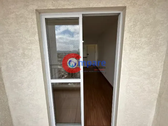 Apartamento com 57m² 2 quartos e 1 banheiro, à venda, no bairro Vila Trabalhista em Guarulhos