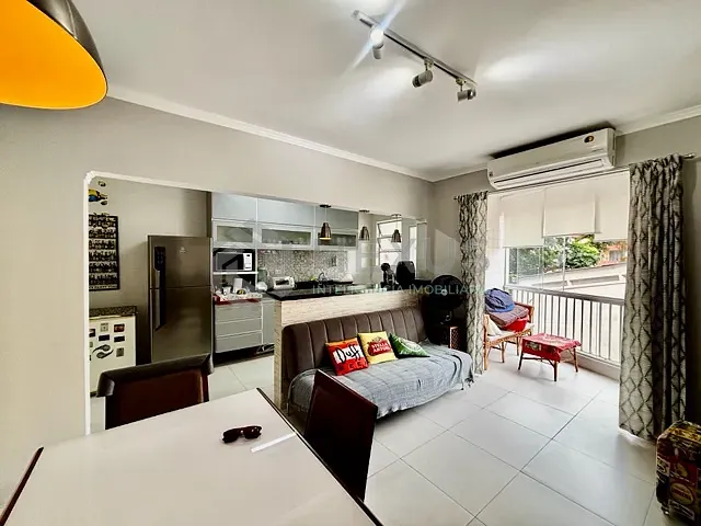Apartamento 1 quarto e 1 banheiro, à venda, no bairro Tombo em Guarujá