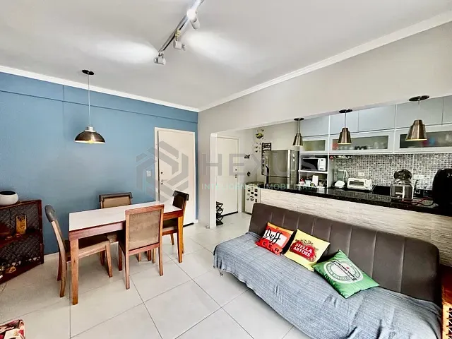 Apartamento 1 quarto e 1 banheiro, à venda, no bairro Tombo em Guarujá