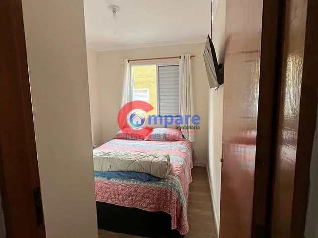 Apartamento 2 quartos e 2 banheiros, à venda, no bairro Jardim São Domingos em Guarulhos